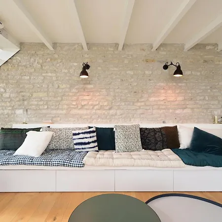 Saint-clement-des-baleines, 6 Pieces, 10 Personnes - Fr-1-258-143 Hotel