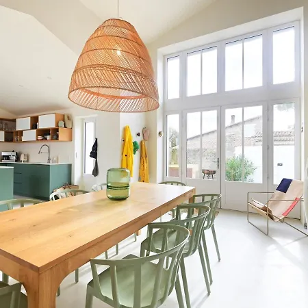 Saint-clement-des-baleines, 6 Pieces, 10 Personnes - Fr-1-258-143 Hotel *