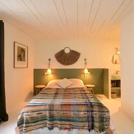 Hotel Saint-clement-des-baleines, 6 Pieces, 10 Personnes - Fr-1-258-143 Saint-Clement-des-Baleines